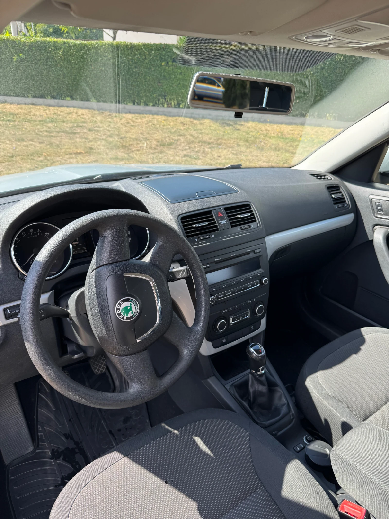 Skoda Yeti 2.0 TDI 4x4 - изображение 5