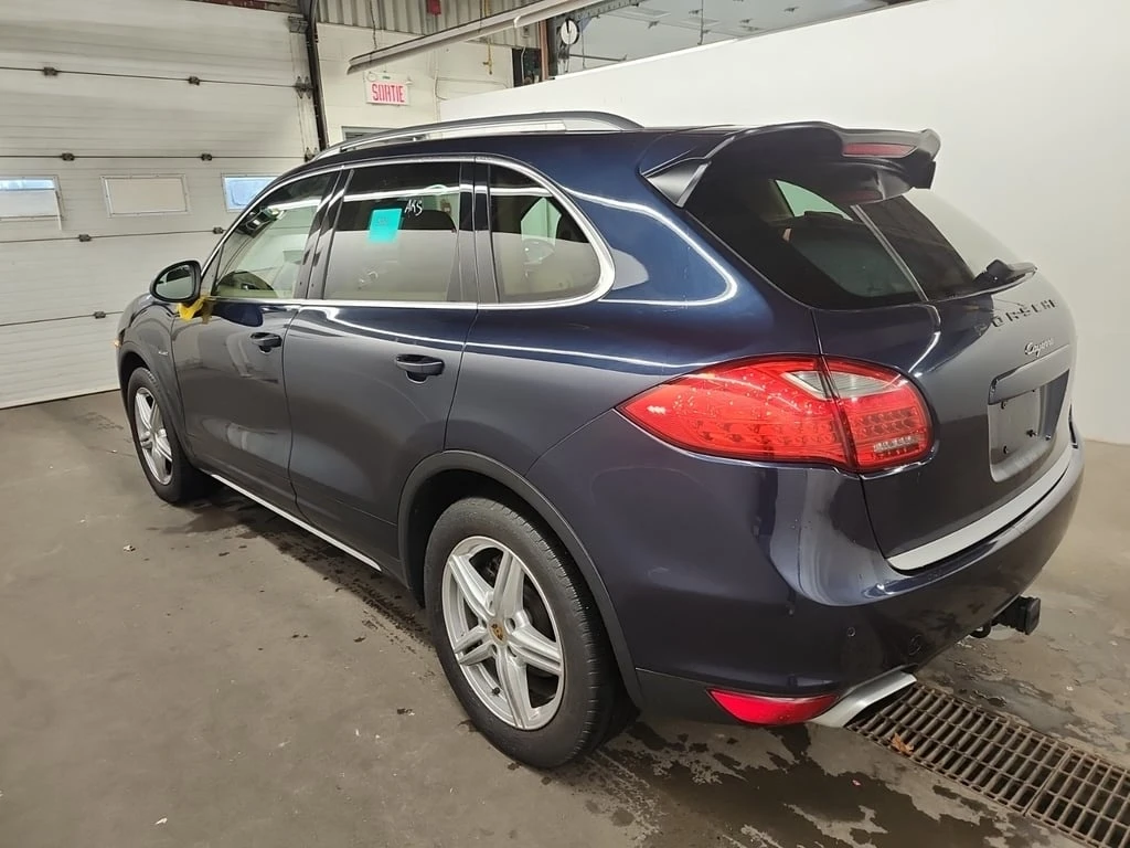 Porsche Cayenne * CARFAX * БЕЗ ПЪРВОНАЧАЛНА ВНОСКА - изображение 4