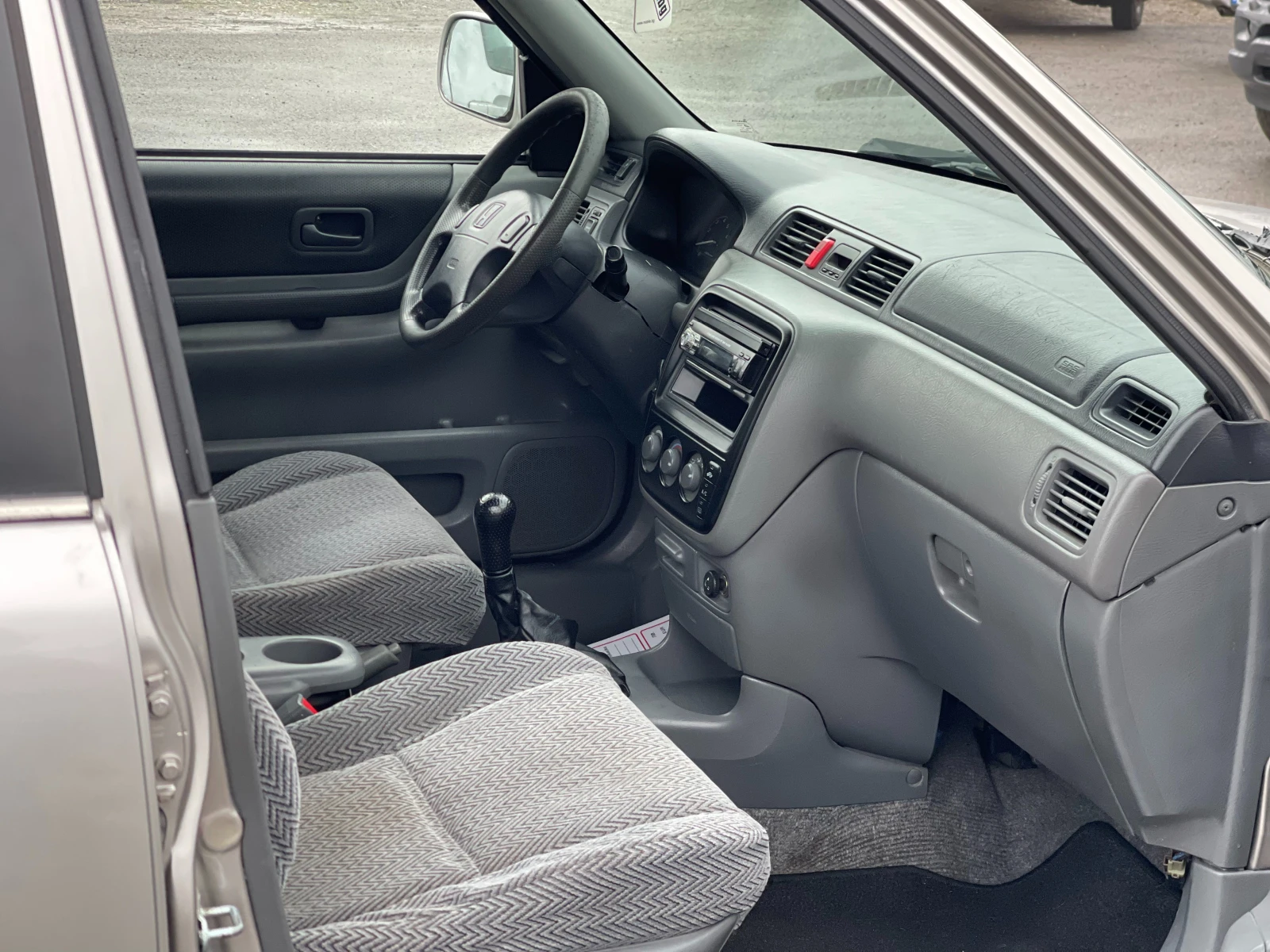 Honda Cr-v 2.0i 4x4 - изображение 7