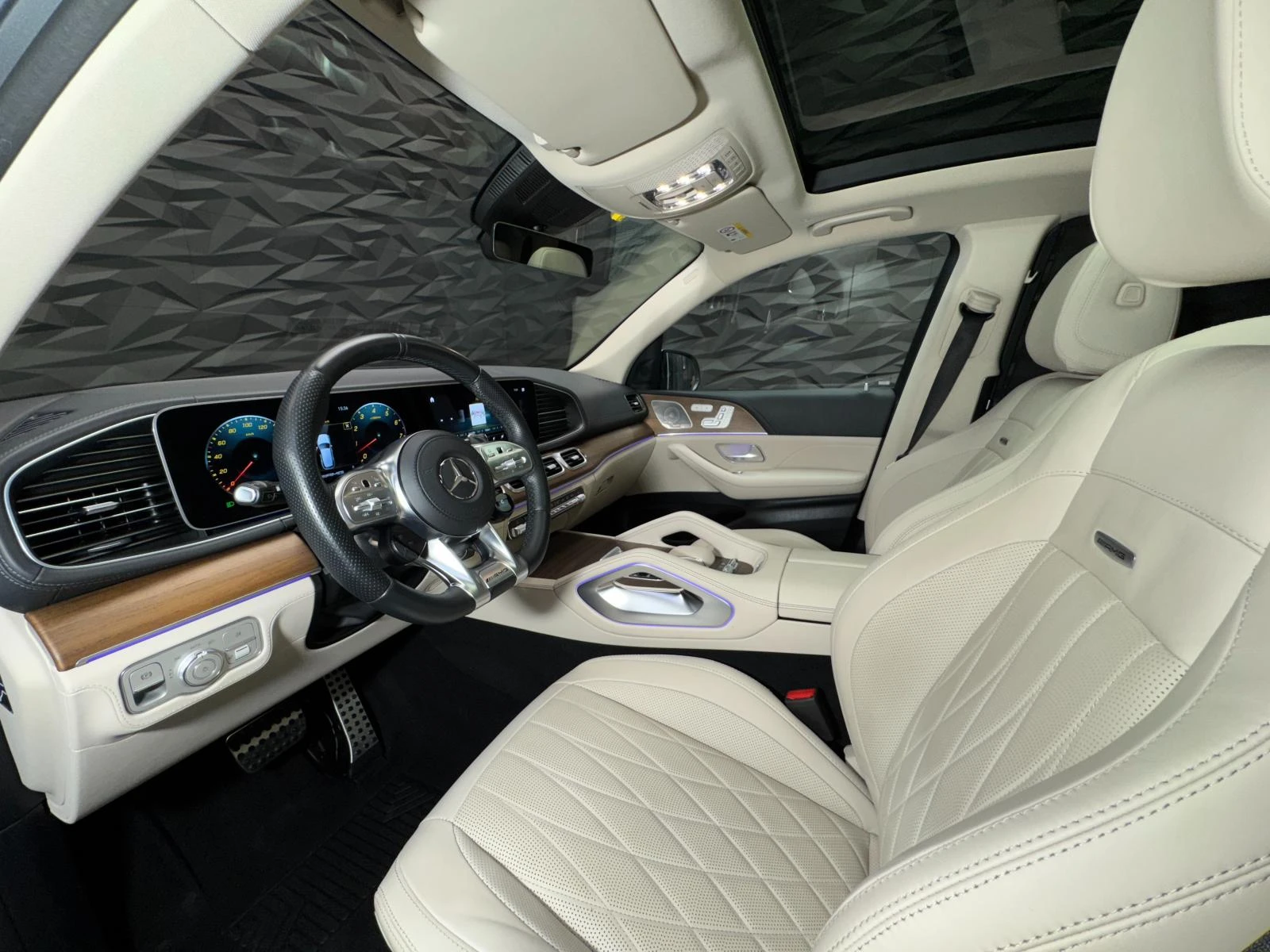 Mercedes-Benz GLE 53 4MATIC SUV* 360* Lift* Обдухване* Pano - изображение 7