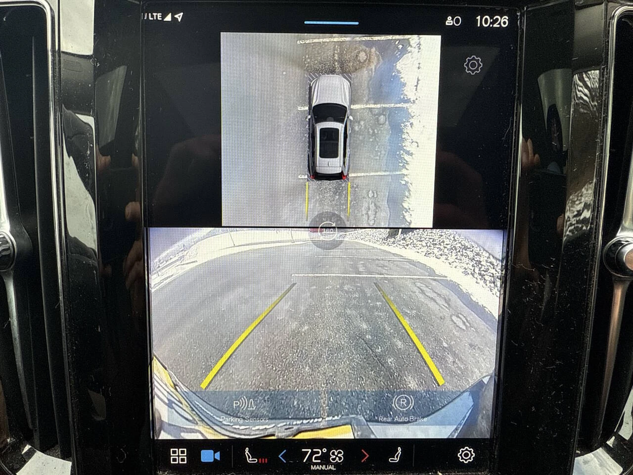 Volvo XC60 B5 Plus Dark Theme - изображение 10