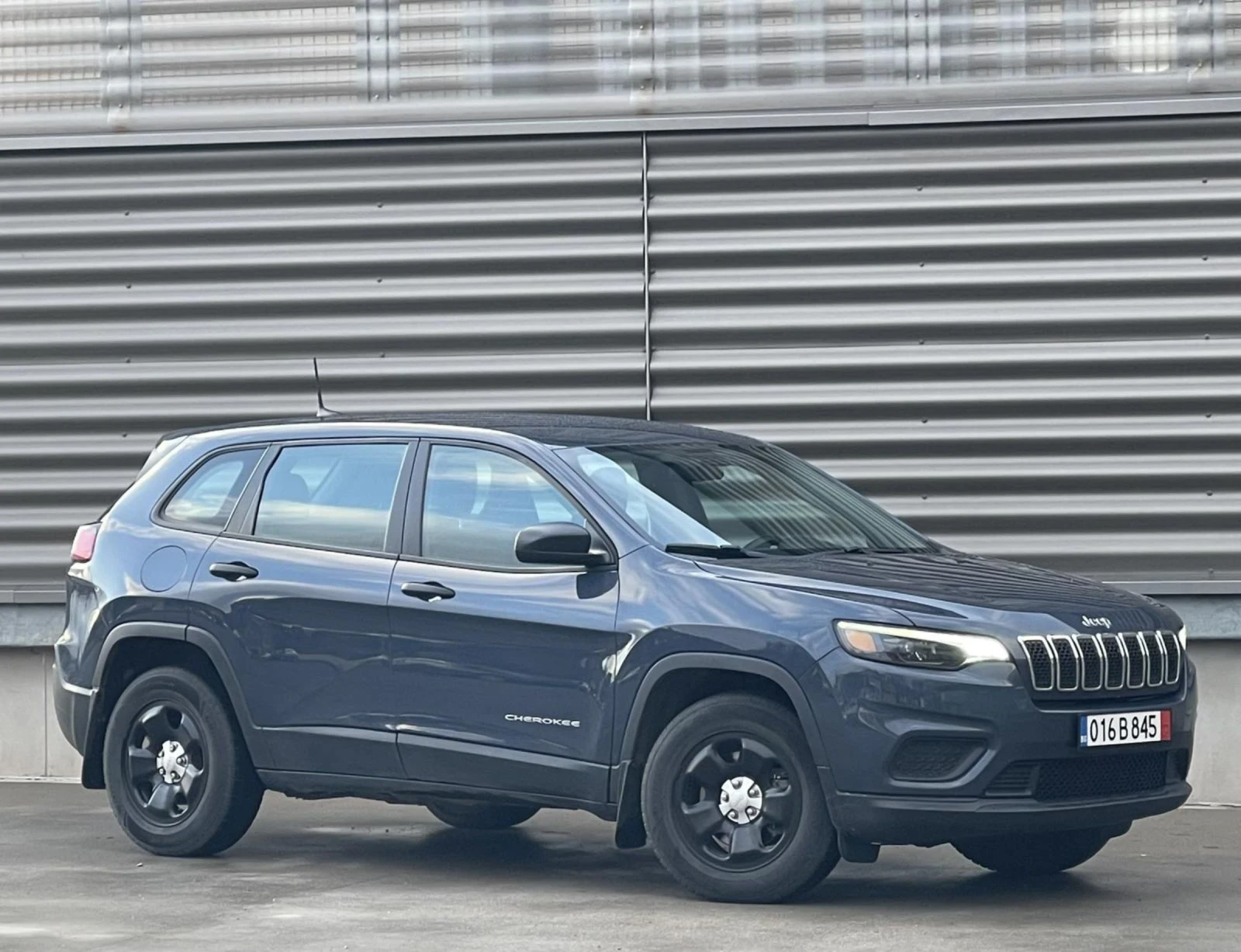 Jeep Cherokee БАРТЕР/ЛИЗИНГ - изображение 5