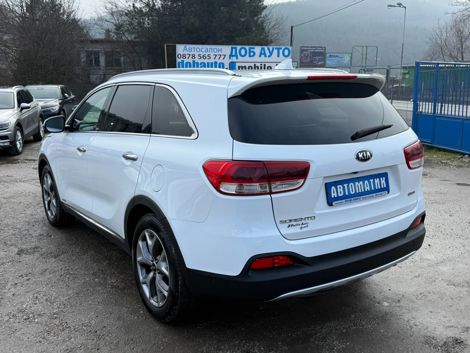 Kia Sorento 2.2CRDI-Rebel-4X4-автоматик-360 камера-кожа - изображение 4