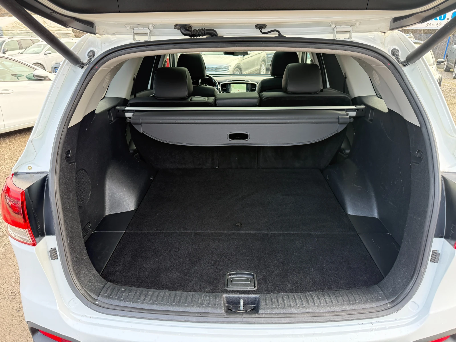 Kia Sorento 2.2CRDI-Rebel-4X4-���������-360 ������-���� | Mobile.bg � ����������� 11