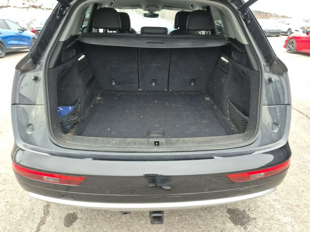 Audi Q5 KOMFORT | PANO | KEYLESS | ПОДГРЕВ | CARFAX, снимка 13 - Автомобили и джипове - 53819913