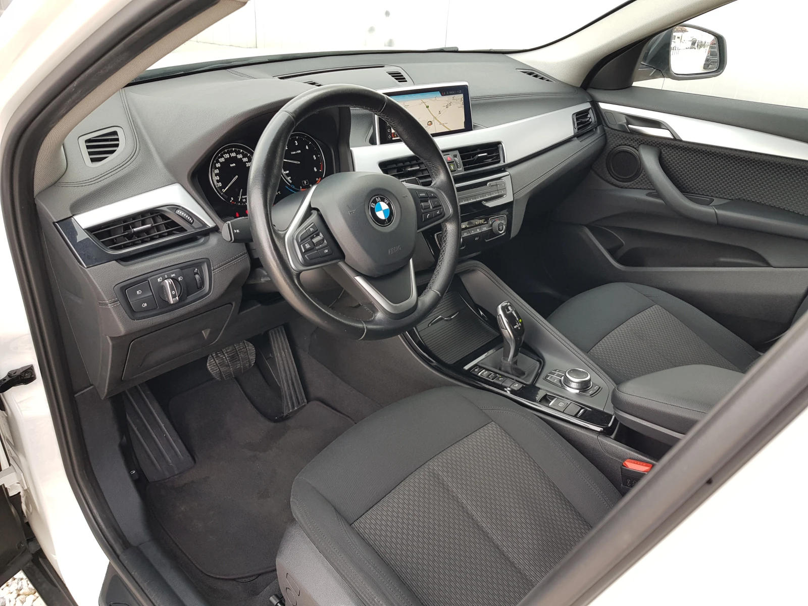 BMW X2 XDRIVE АВТОМАТИК 111 326 КМ ИТАЛИЯ EURO 6D ЛИЗИНГ, снимка 9 - Автомобили и джипове - 53962818