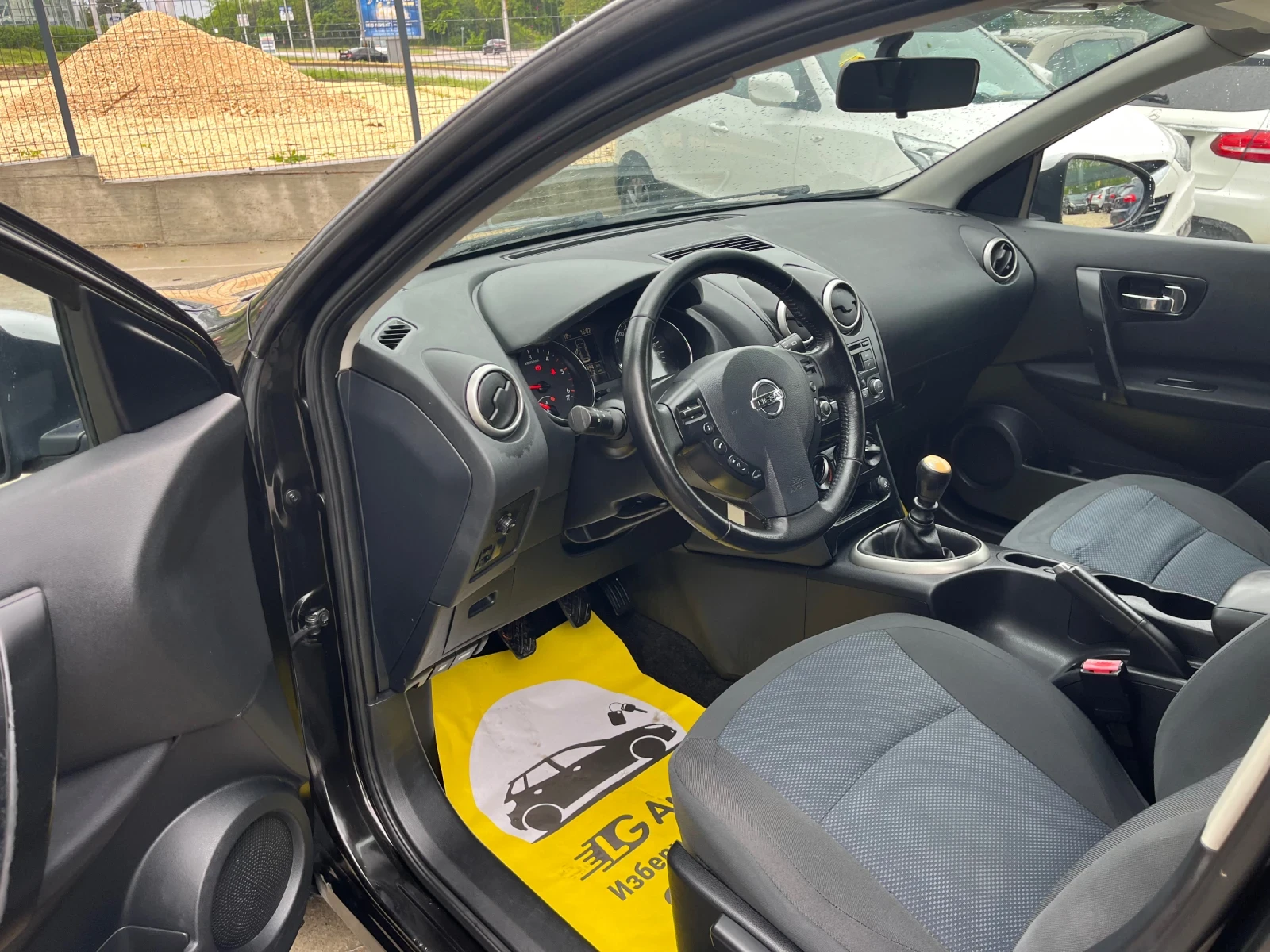 Nissan Qashqai 7 ����� | Mobile.bg � ����������� 10