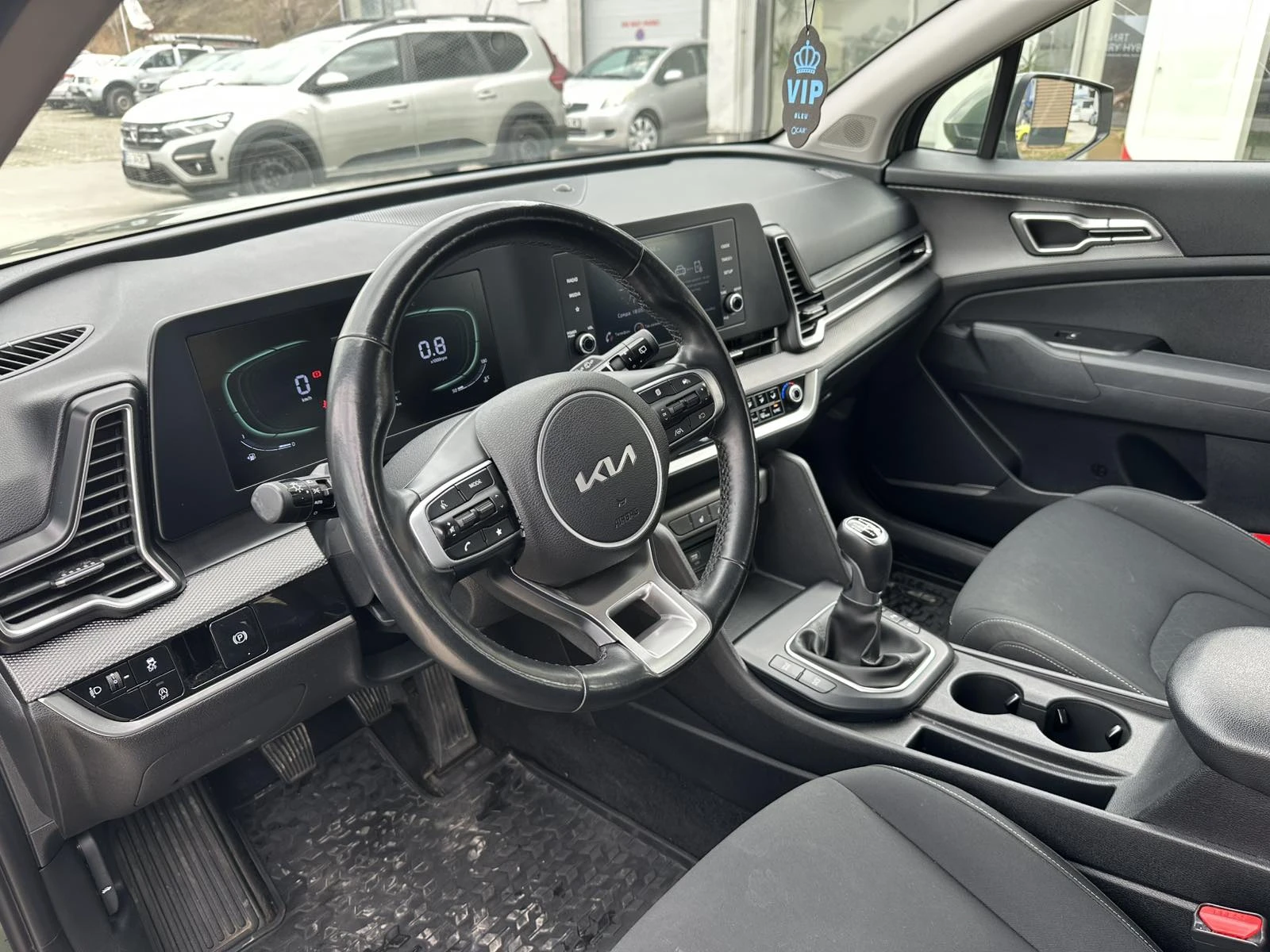 Kia Sportage 1.6 T-DGi, снимка 10 - Автомобили и джипове - 54564652