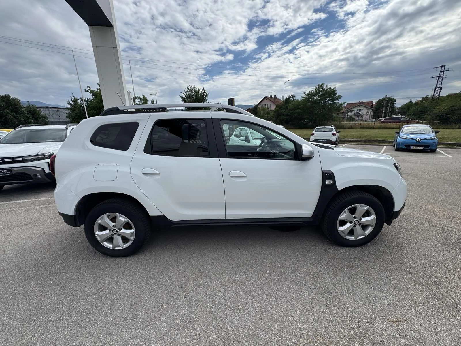 Dacia Duster 1.5 DCi 115k.c. N1 3+ 1, снимка 7 - Автомобили и джипове - 55136248