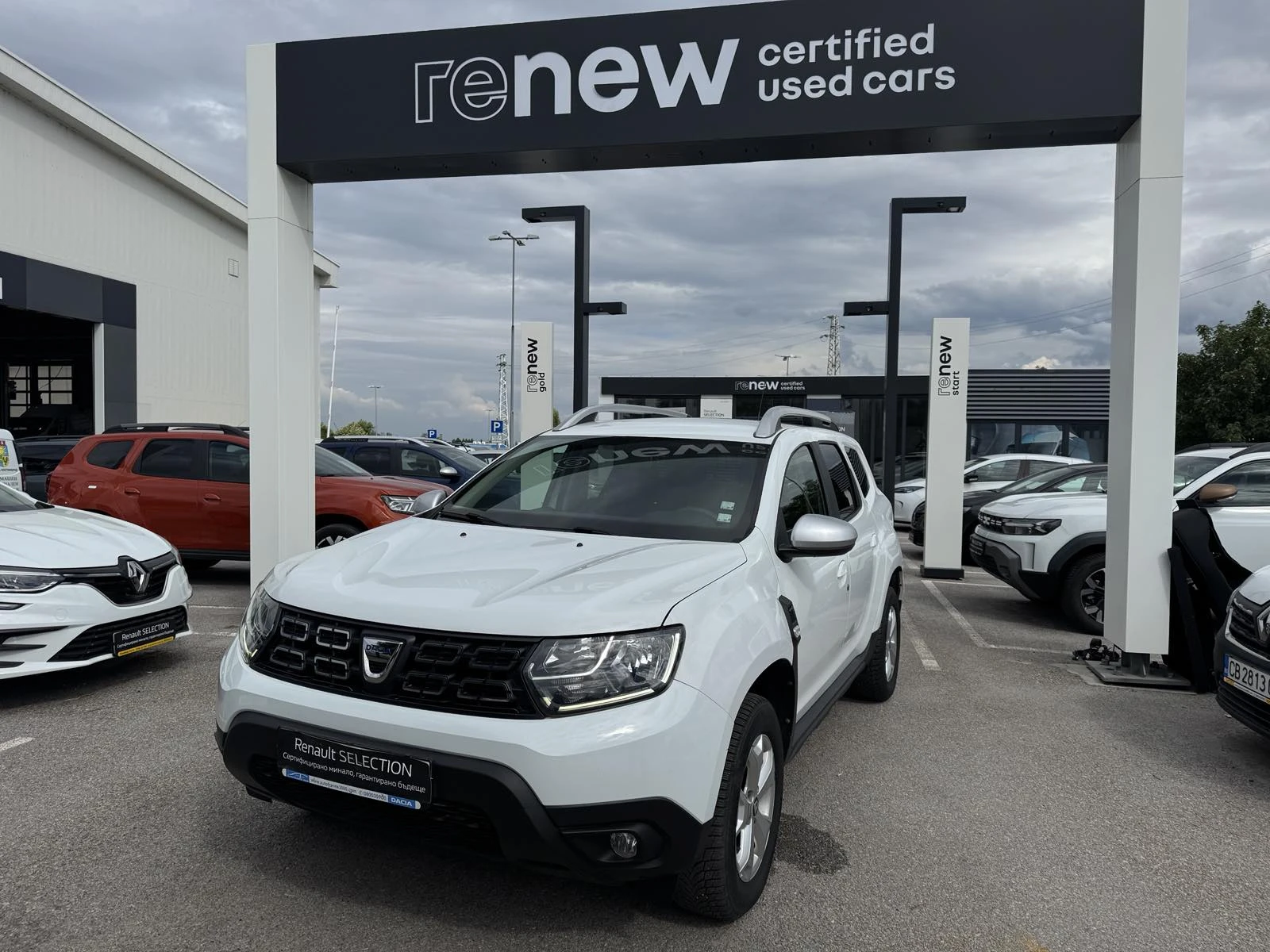 Dacia Duster 1.5 DCi 115k.c. N1 3+ 1, снимка 2 - Автомобили и джипове - 55136248
