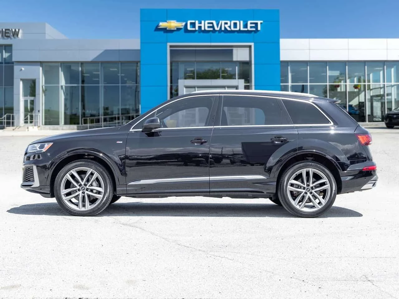 Audi Q7 * 55 Progressiv Panoroof | Vented Seats | Nav | Me, снимка 3 - Автомобили и джипове - 55309136