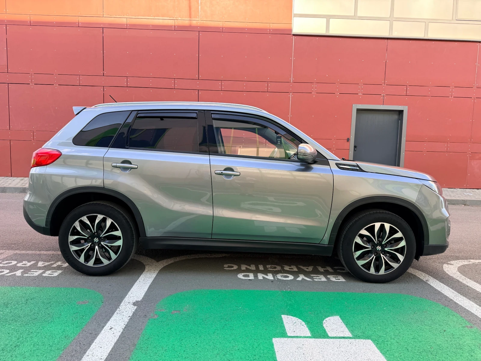 Suzuki Vitara 1.6 AllGrip | Mobile.bg � ����������� 5