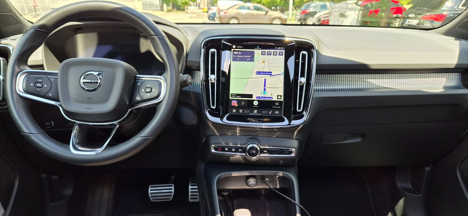Volvo XC40 Recharge 69kw Pure Electric Single Motor Plus, снимка 10 - Автомобили и джипове - 55430370