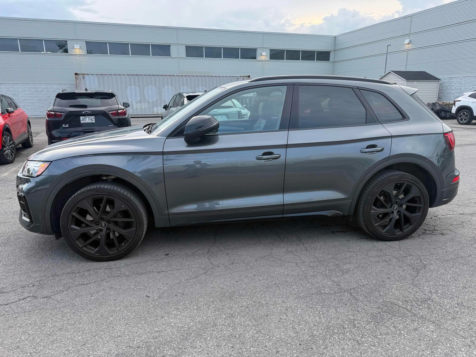 Audi SQ5 * Technik * CARFAX * ОПЦИЯ ЗА ФИНАНСИРАНЕ , снимка 15 - Автомобили и джипове - 55986848