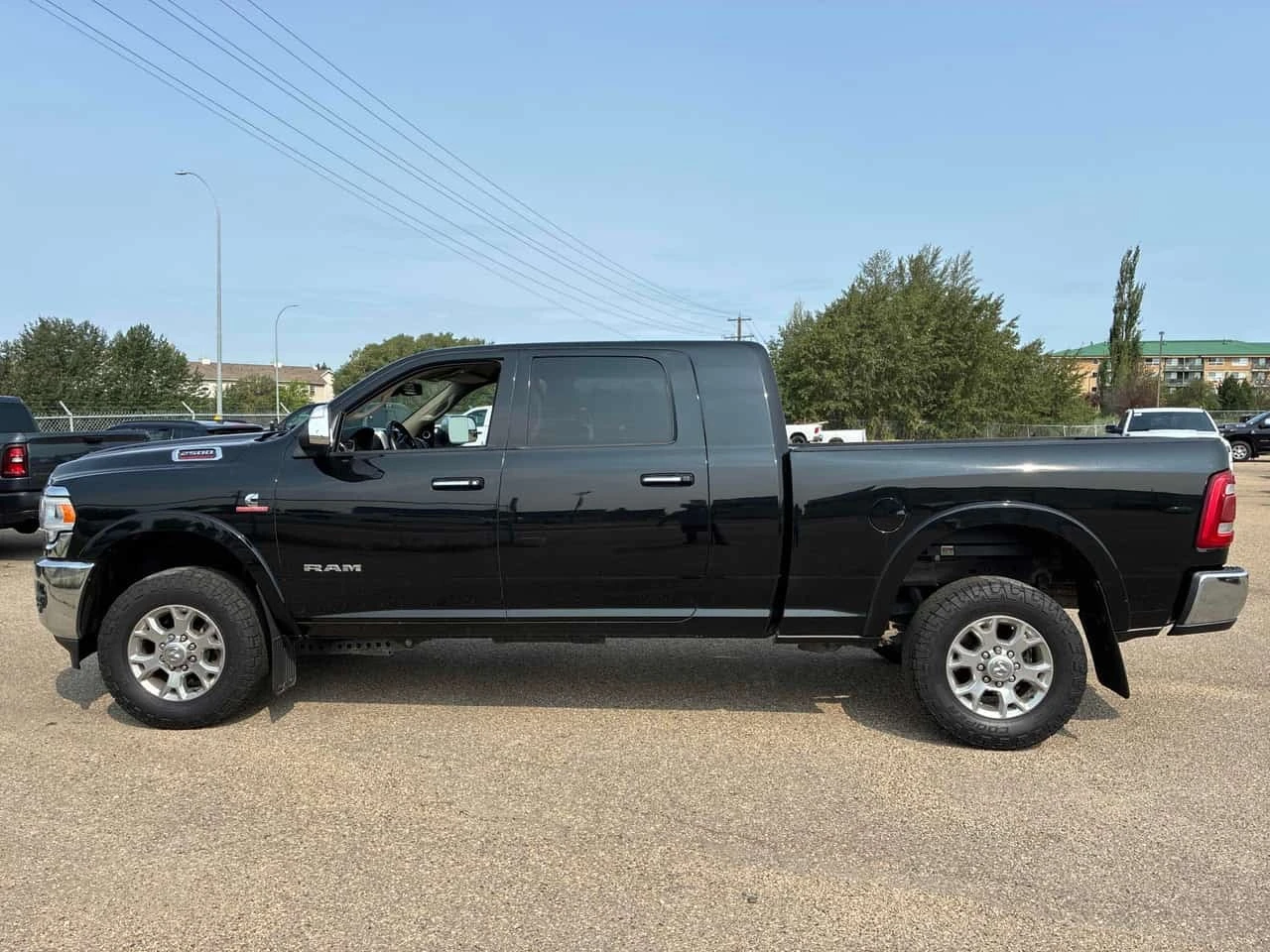 Dodge RAM 2500 * Laramie * АВТОКРЕДИТ БЕЗ ПЪРВОНАЧАЛНА ВНОСКА* , снимка 2 - Автомобили и джипове - 56162743