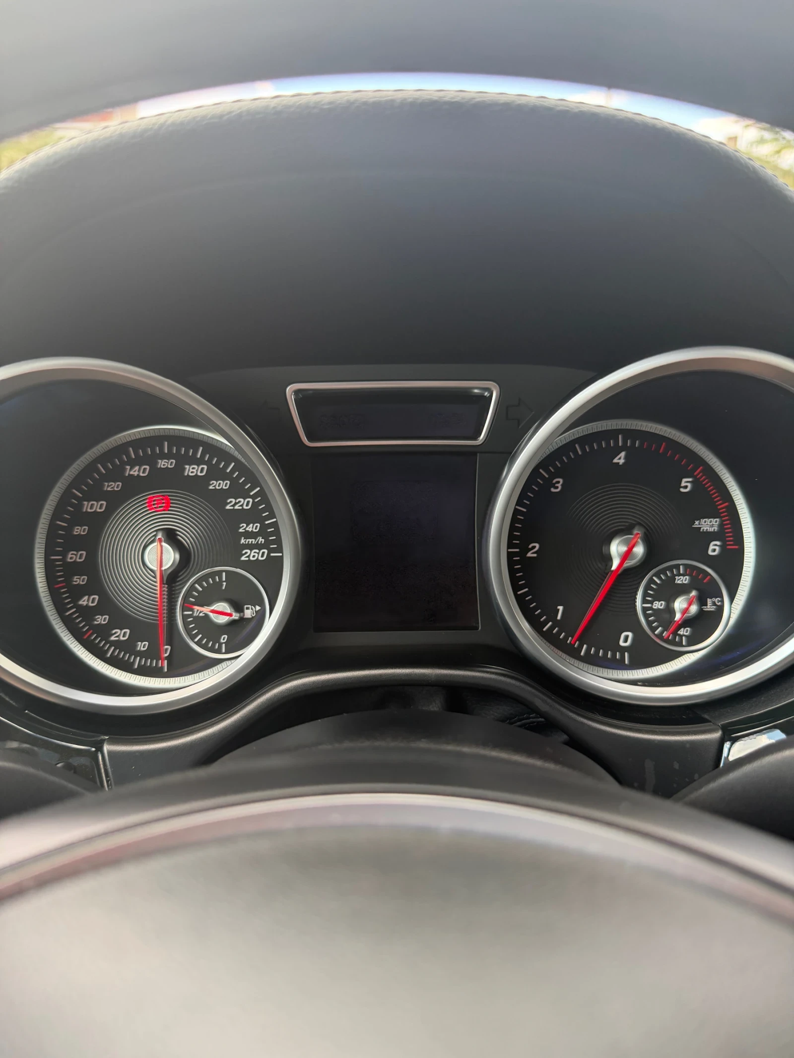 Mercedes-Benz GLE Coupe 350 D 4MATIC, снимка 9 - Автомобили и джипове - 56233796