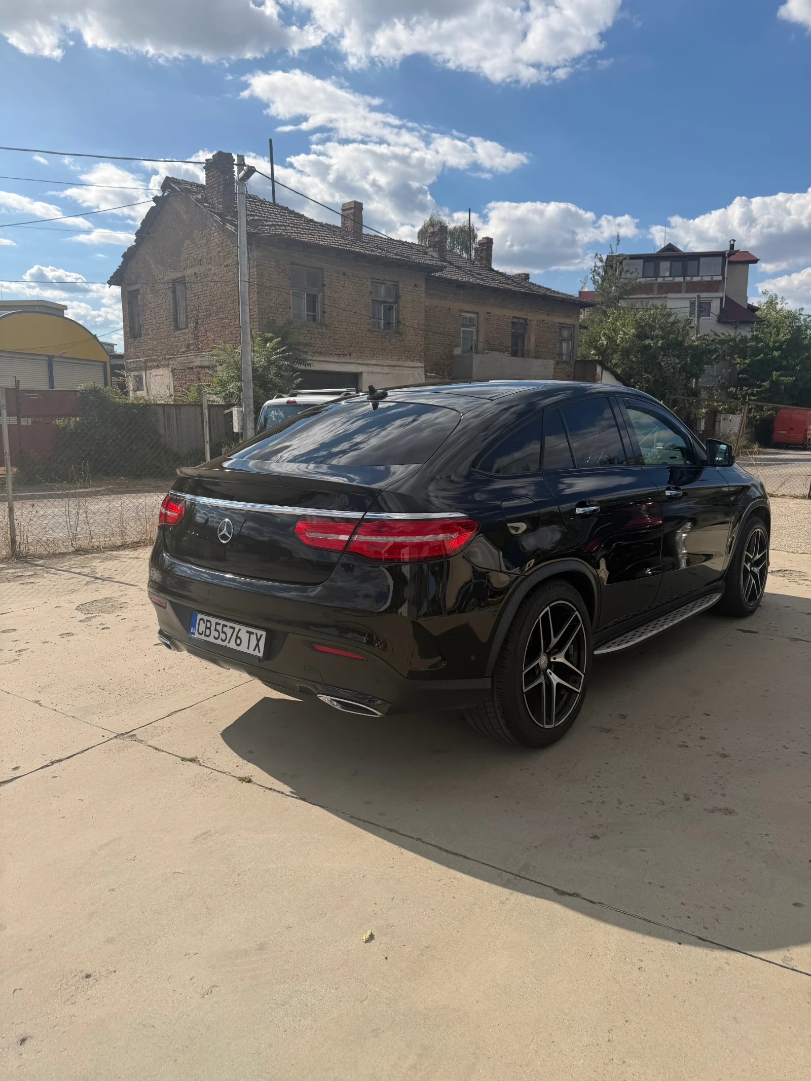 Mercedes-Benz GLE Coupe 350 D 4MATIC, снимка 5 - Автомобили и джипове - 56233796