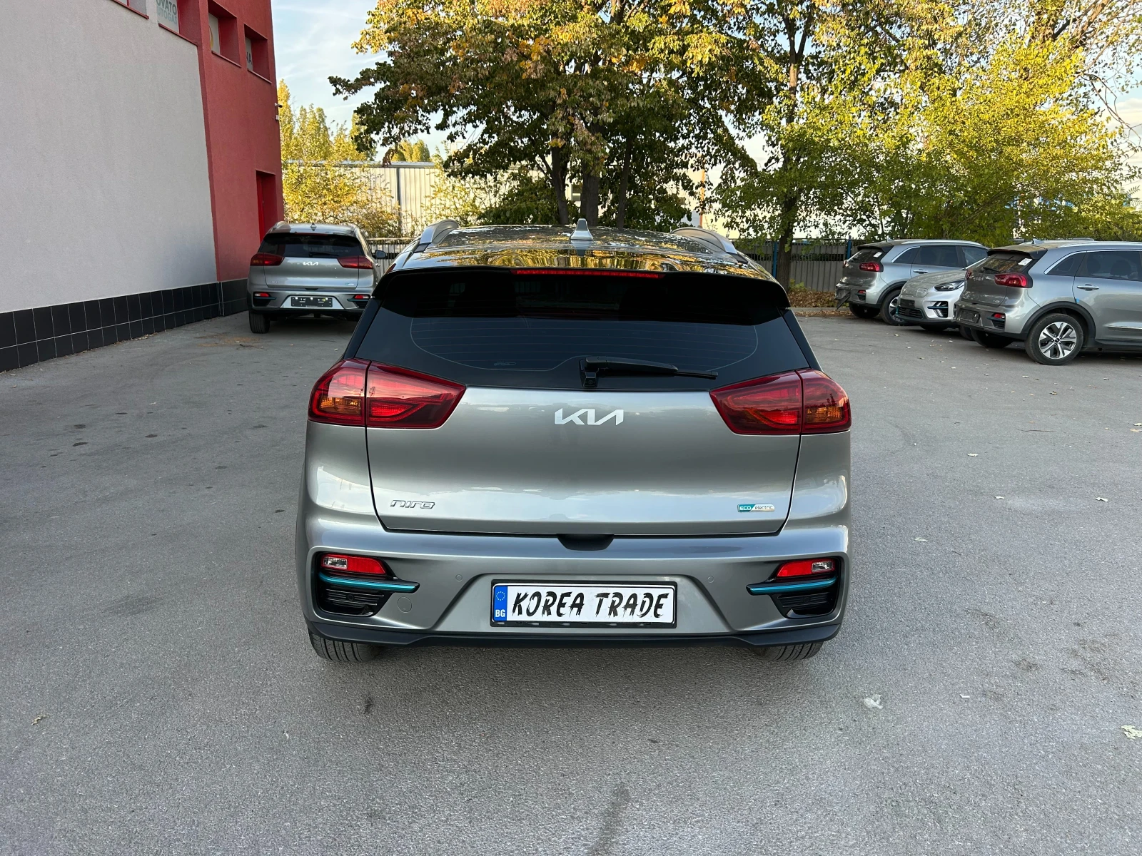 Kia Niro 64 kW, снимка 5 - Автомобили и джипове - 56425207