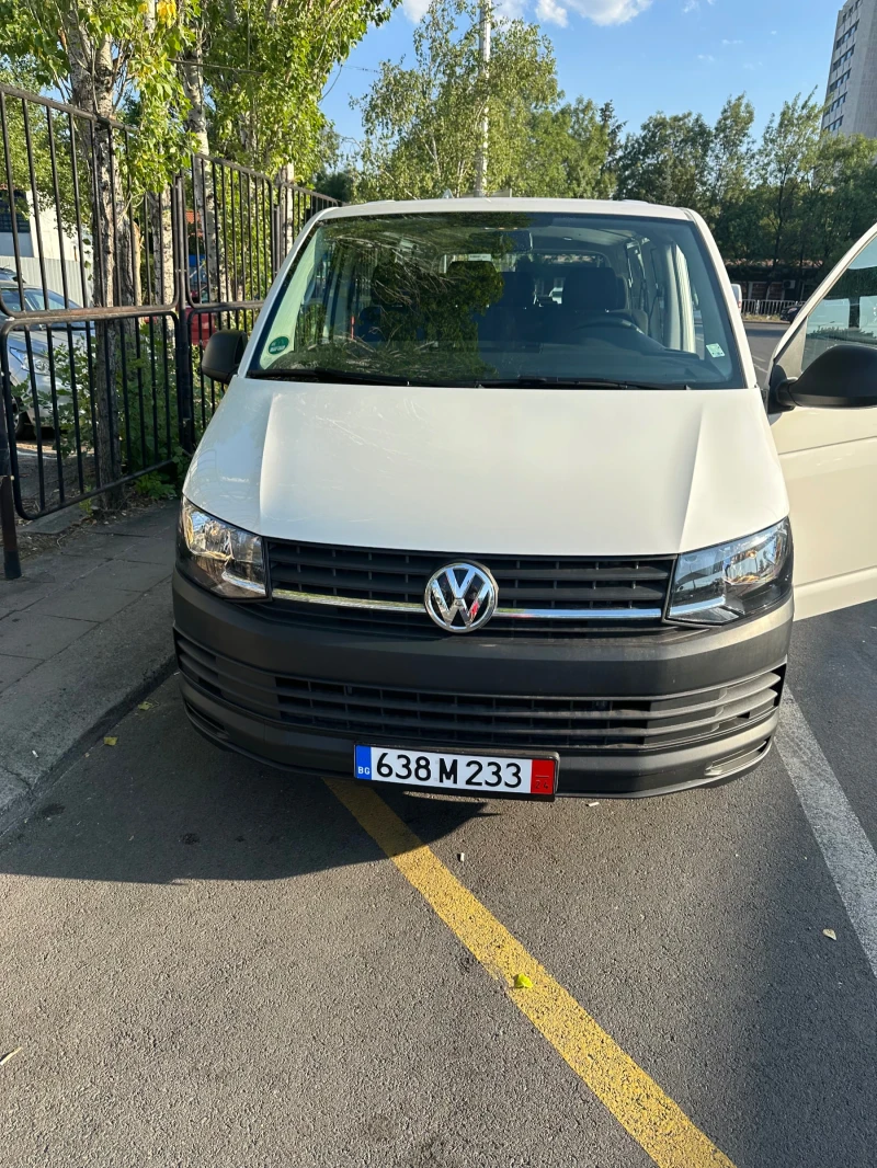 VW Transporter Т6 дълга база 9 места, снимка 2 - Бусове и автобуси - 47278588