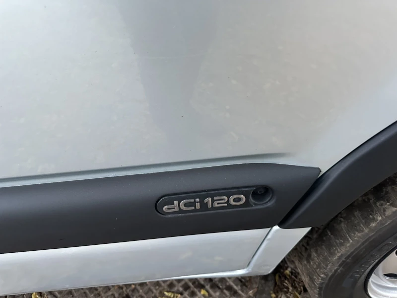 Nissan Interstar 2, 5 dci, снимка 6 - Бусове и автобуси - 52229083