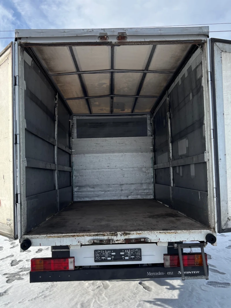 Mercedes-Benz Sprinter 416 2.7cdi Автоматик, снимка 13 - Бусове и автобуси - 53048278