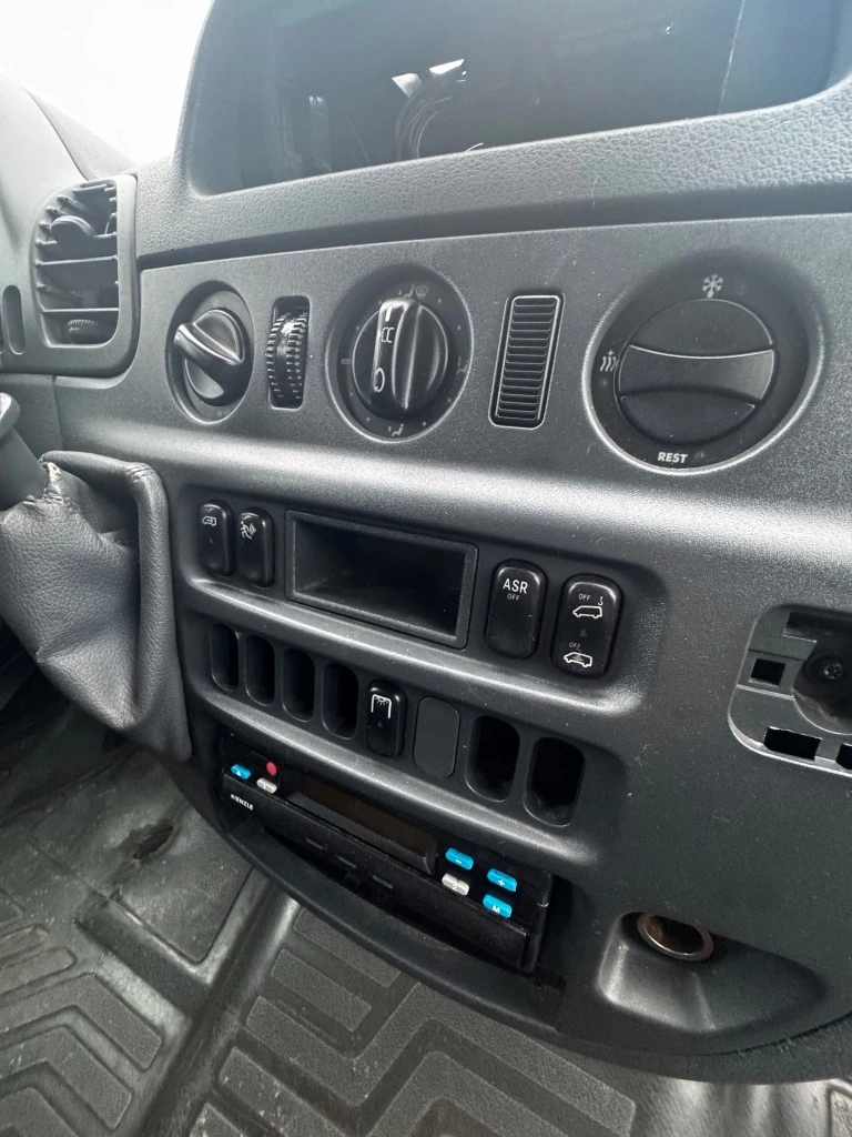 Mercedes-Benz Sprinter 313, снимка 3 - Бусове и автобуси - 54074352