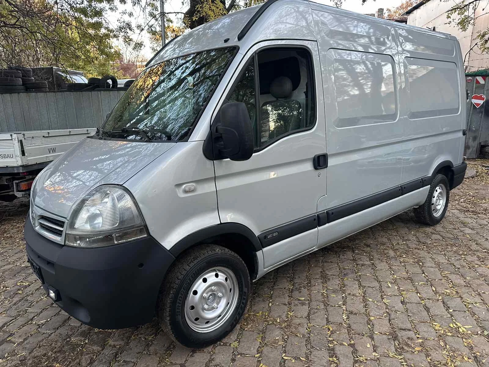 Nissan Interstar 2, 5 dci, снимка 1