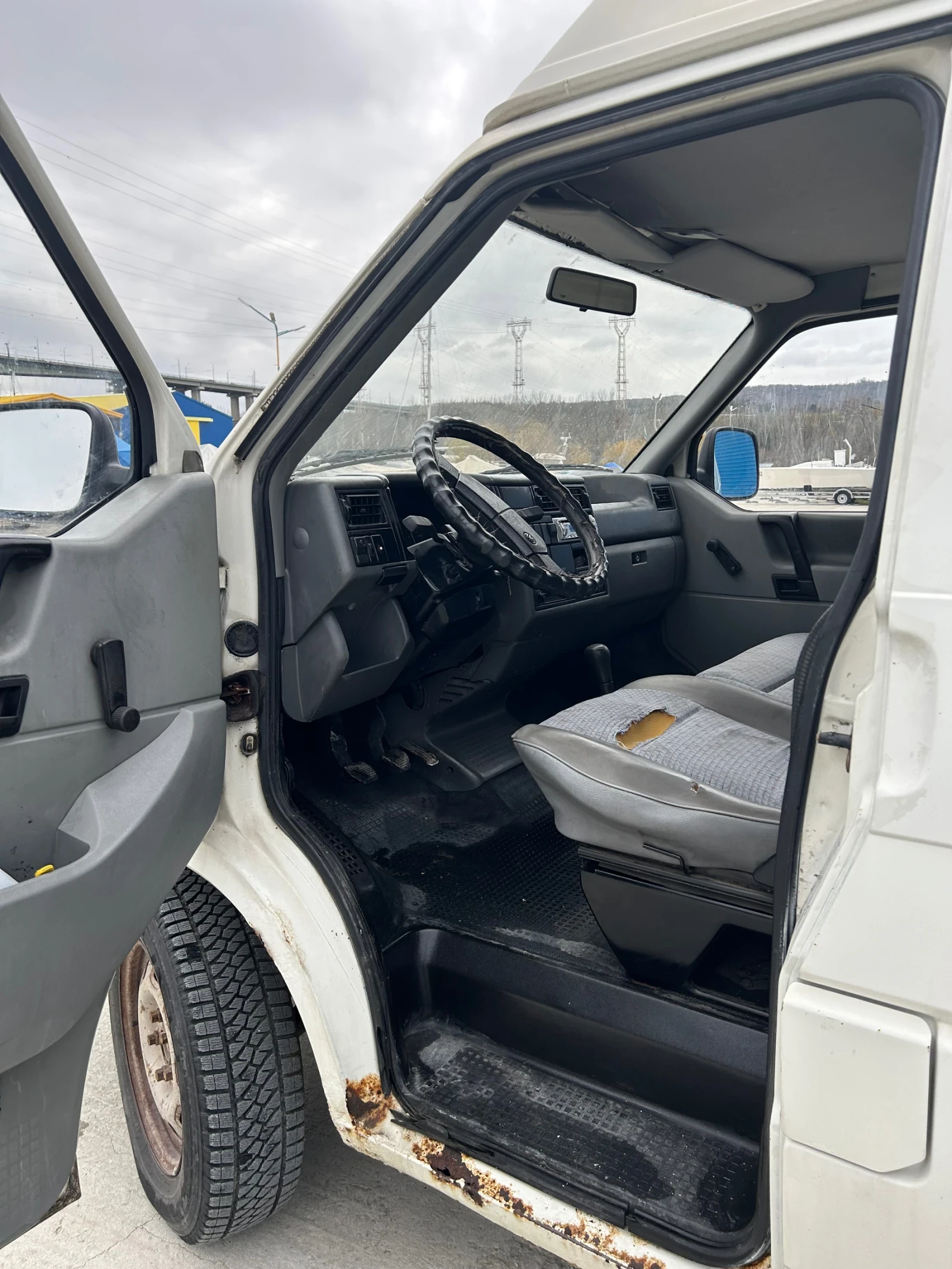 VW Transporter  - изображение 8