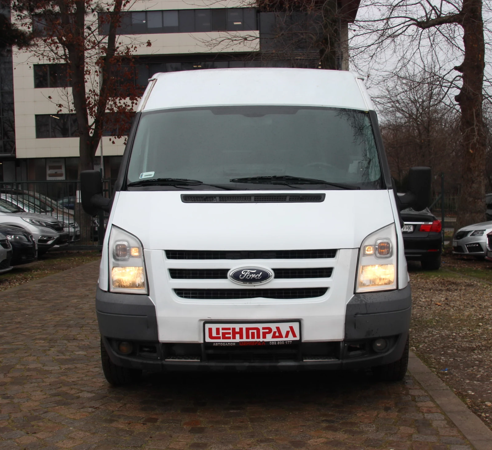 Ford Transit 2.2 CDTI   8+ 1 МЕСТА  НОВ ВНОС - изображение 2