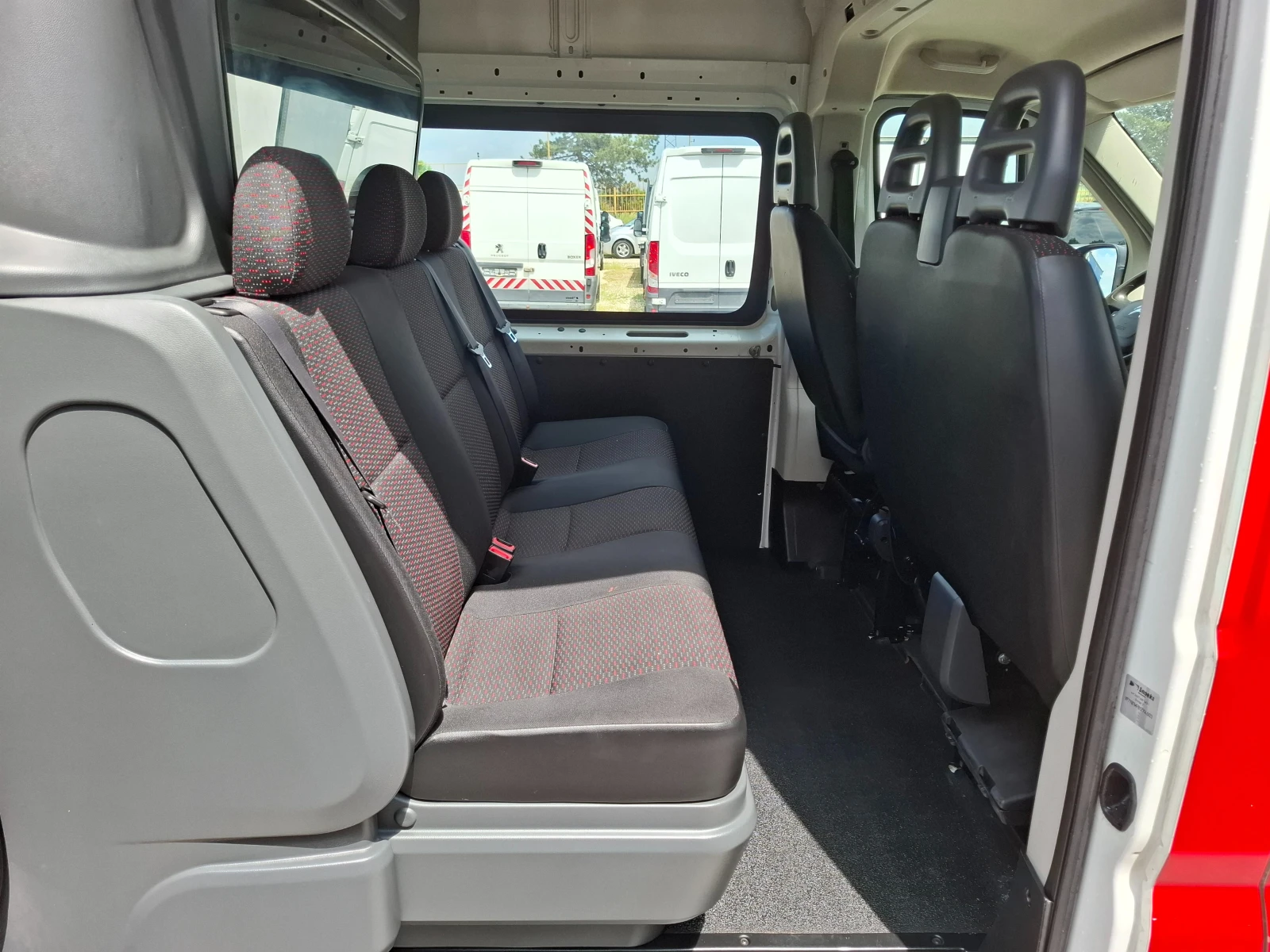 Citroen Jumper 2.2HDI L2H2, снимка 9 - Бусове и автобуси - 54619200