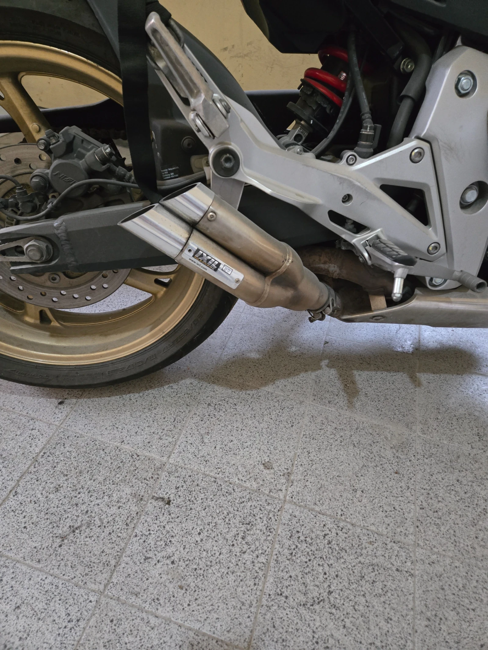 Honda Hornet 600 - изображение 4