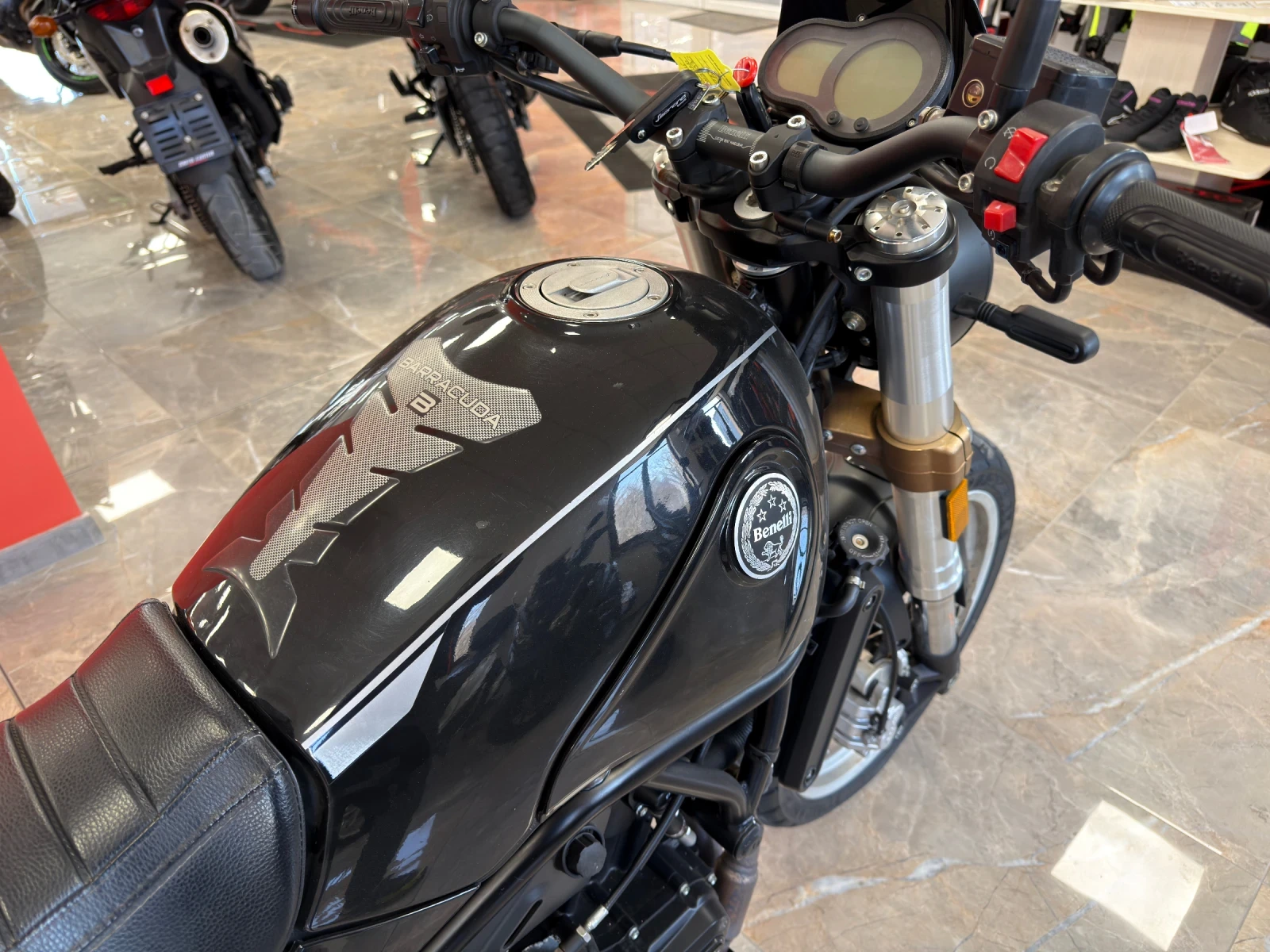 Benelli 500 LEONCINO 500 ABS 7000km. A2, снимка 11 - Мотоциклети и мототехника - 53735070