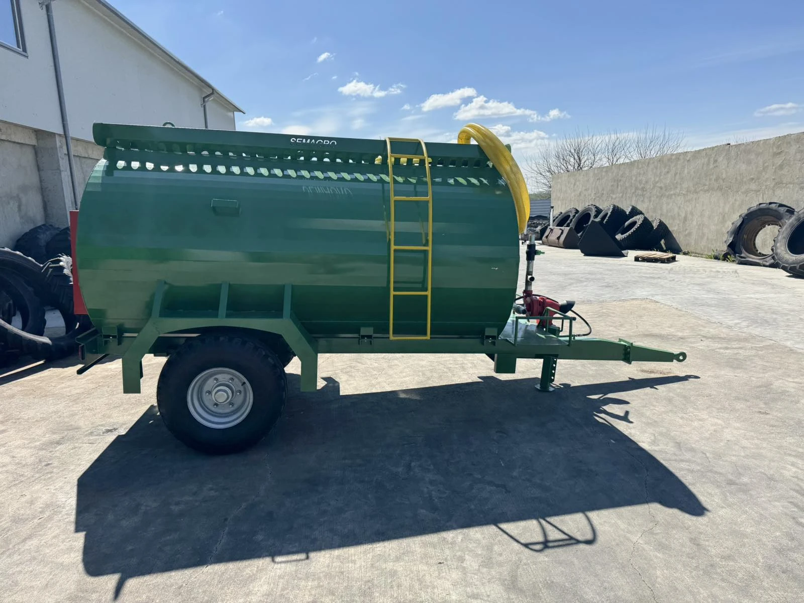Трактор John Deere  - изображение 8