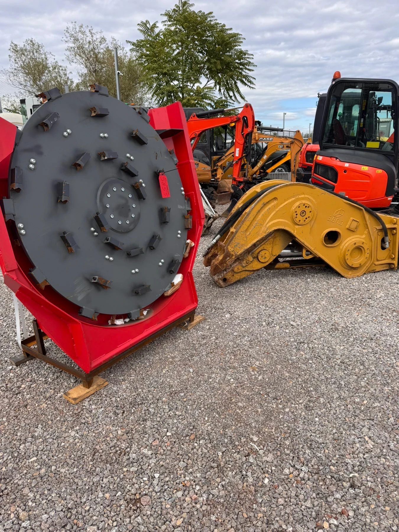    RMDM70 | Mobile.bg   1