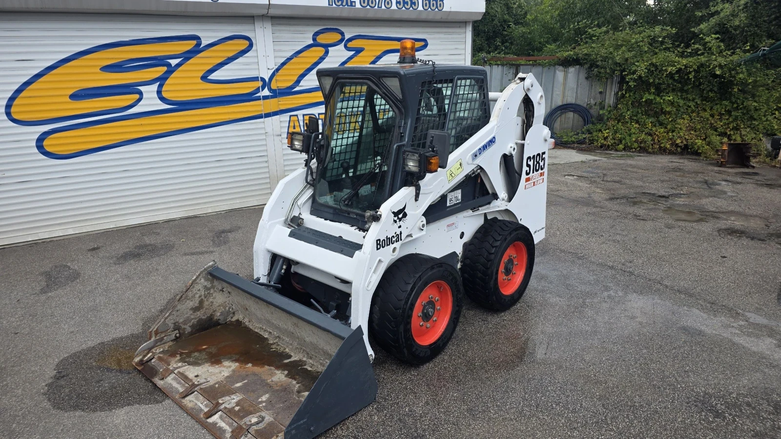 Мини челни товарачи Bobcat S185 Turbo high flow