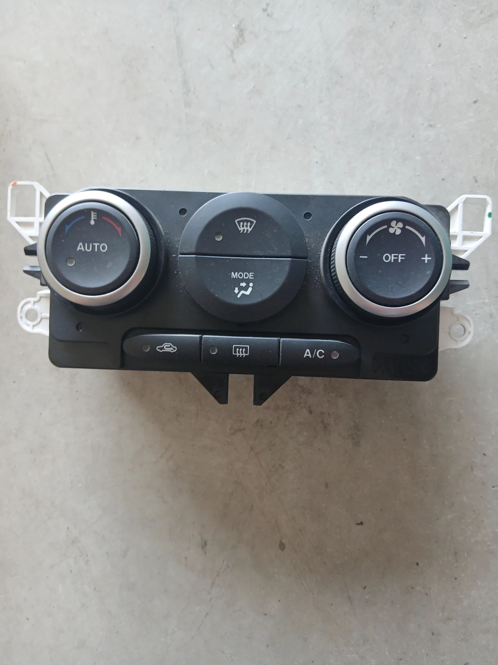 K1900EH64 управление климатроник Mazda CX7 