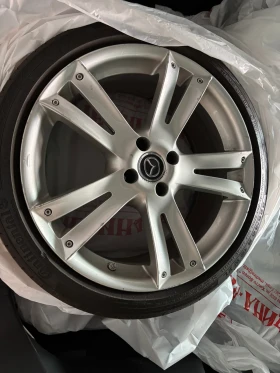 ����� �� �������� �� ���� � ������ 225/40R18 �� Renault