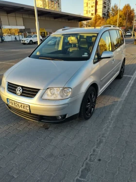 VW Touran 1.6 FSI, снимка 2