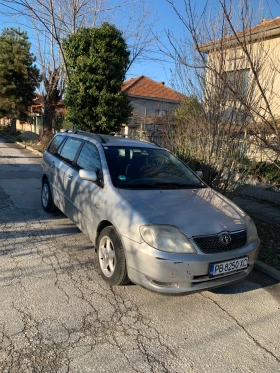 Toyota Corolla Комби, снимка 1