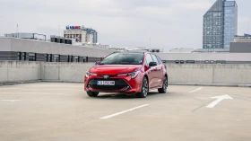 Toyota Corolla Luxury Premium Pano Roof 2.0 Hybrid 184hp. | Mobile.bg    3