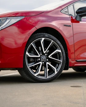 Toyota Corolla Luxury Premium Pano Roof 2.0 Hybrid 184hp. | Mobile.bg    9