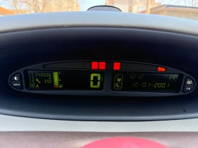 Citroen Xsara picasso - 3320 € / 6493.36 лв. - 80828511 16