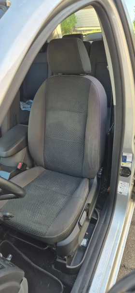 Ford C-max 2.0 - 3000 € / 5867.49 лв. - 27505894 6