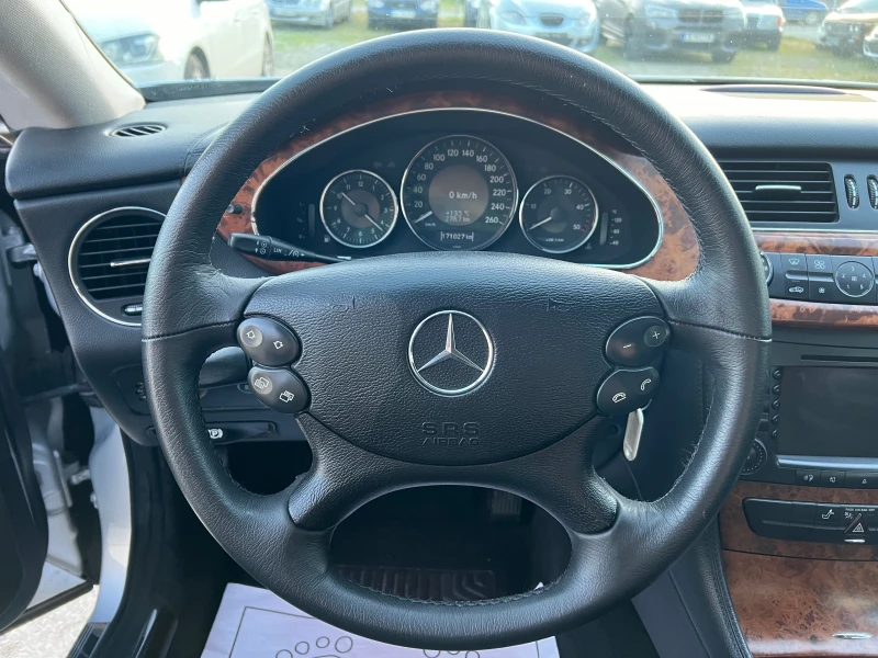 Mercedes-Benz CLS 320 CDI 224к.с./На пружини/ Перфектно състояние!!!, снимка 13 - Автомобили и джипове - 42179155