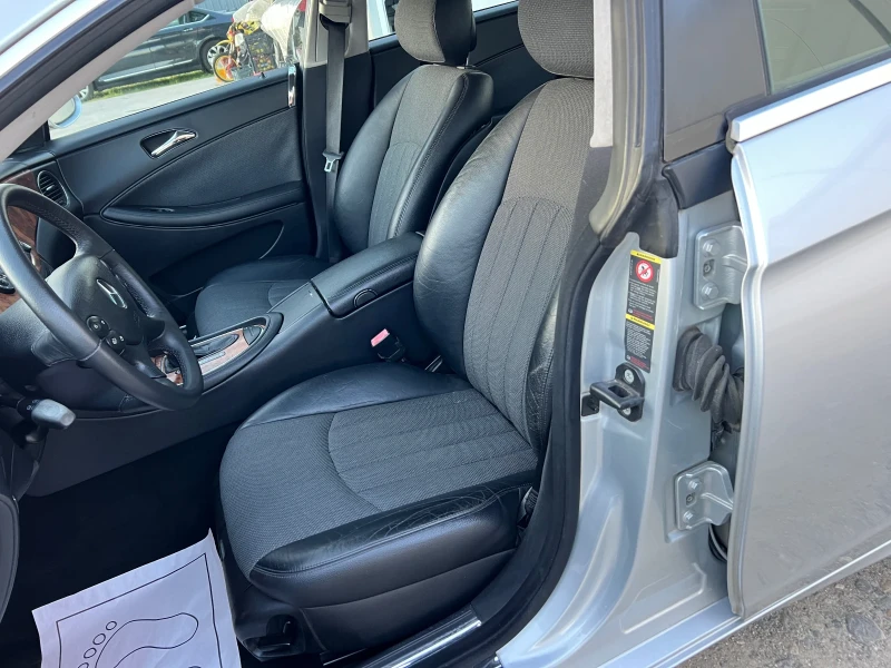 Mercedes-Benz CLS 320 CDI 224к.с./На пружини/ Перфектно състояние!!!, снимка 11 - Автомобили и джипове - 42179155