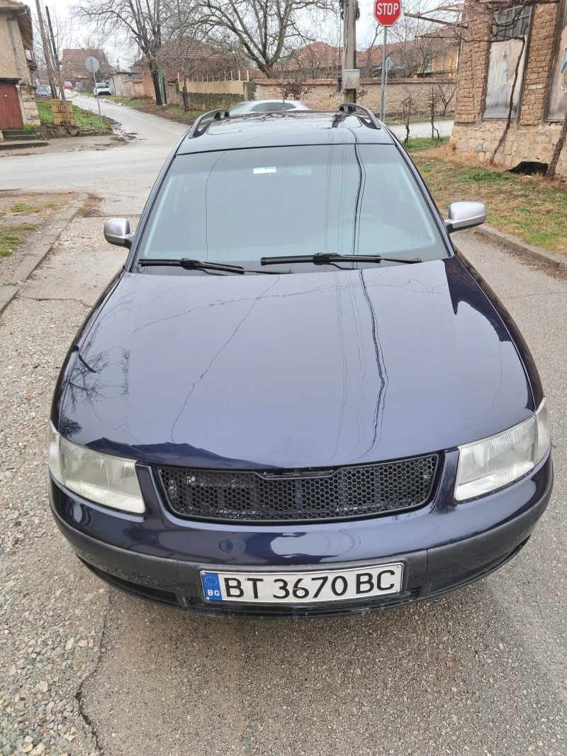 VW Passat, снимка 5 - Автомобили и джипове - 48452639