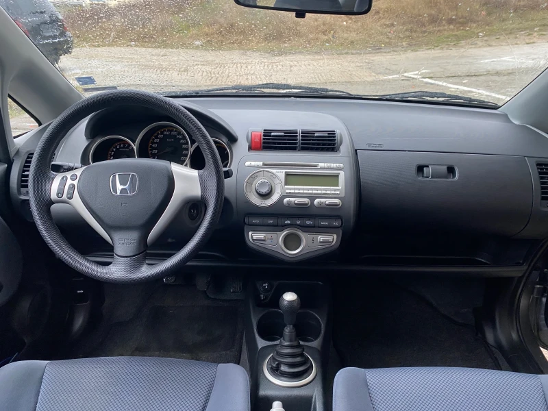 Honda Jazz 1.4i, снимка 7 - Автомобили и джипове - 48461605