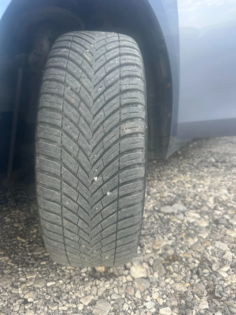 Toyota Verso 2.0D4D 126kc FACE, снимка 14 - Автомобили и джипове - 51108250