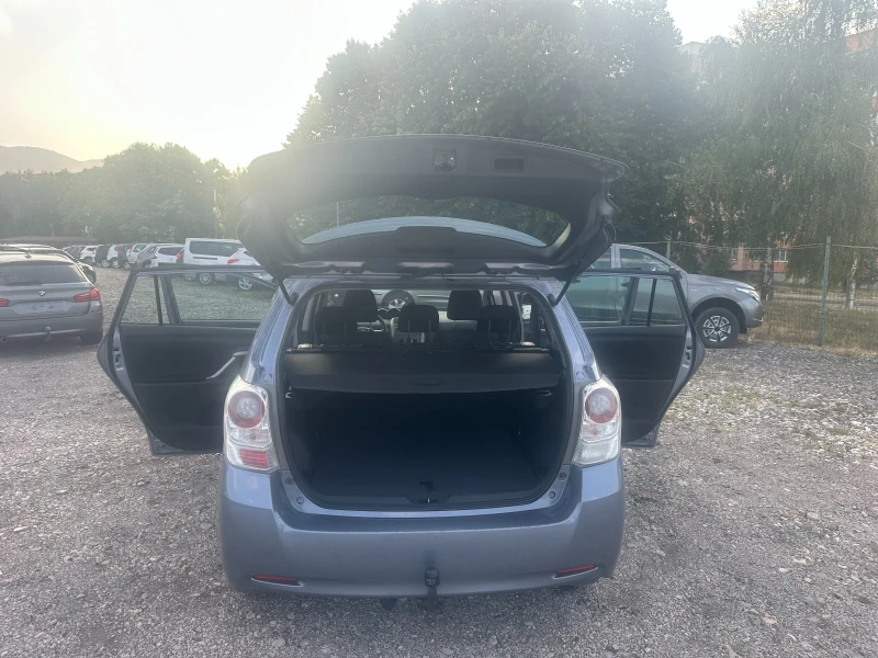 Toyota Verso 2.0D4D 126kc FACE, снимка 15 - Автомобили и джипове - 51108250