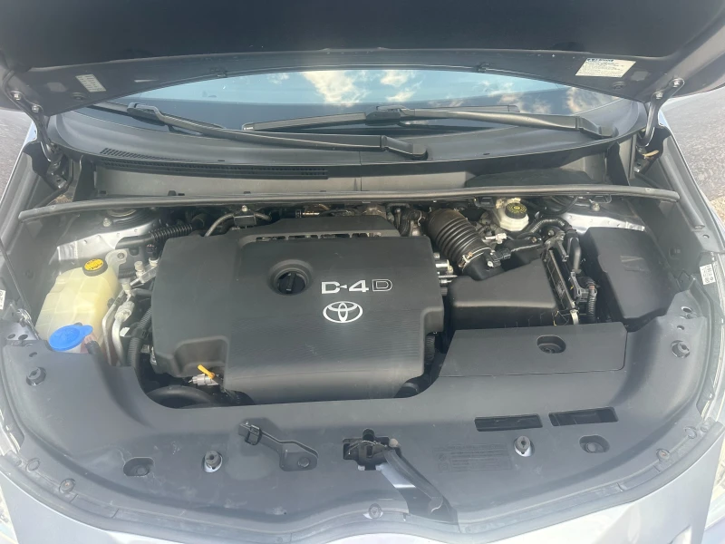 Toyota Verso 2.0D4D 126kc FACE, снимка 16 - Автомобили и джипове - 51108250